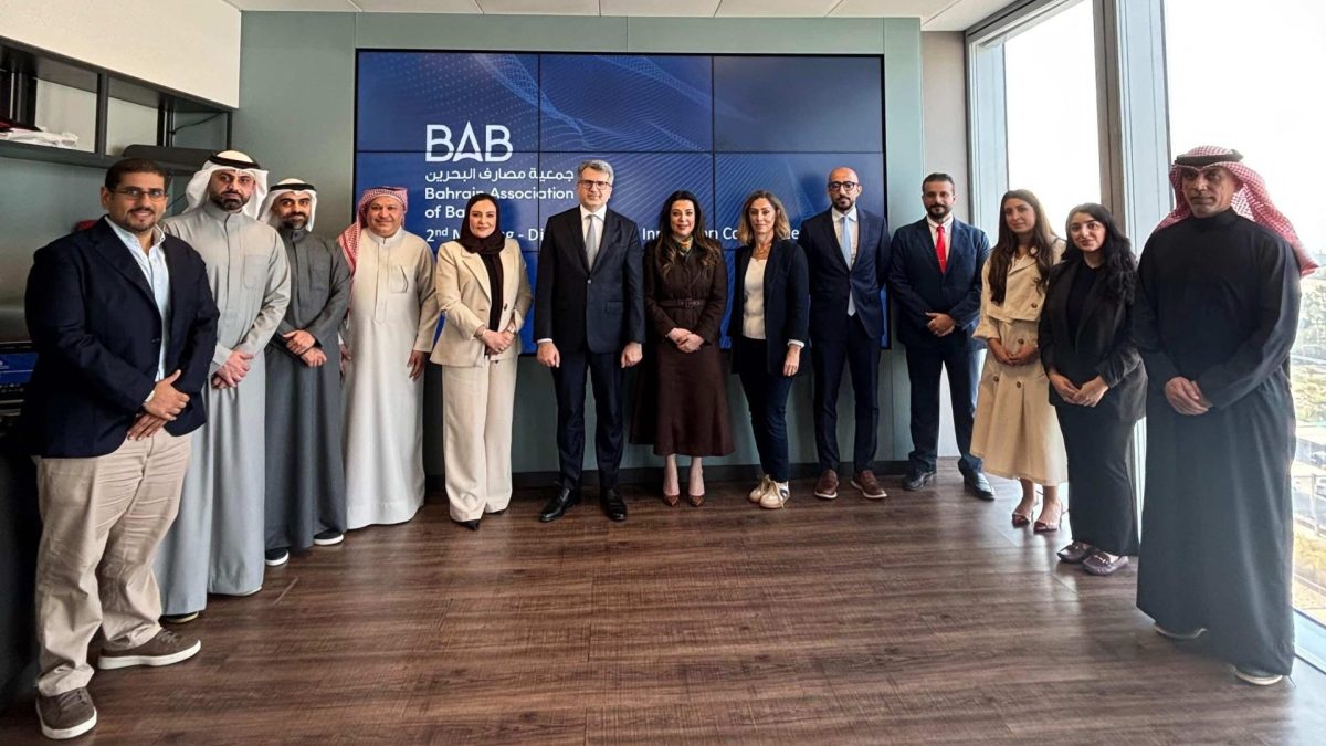 BAB-round table
